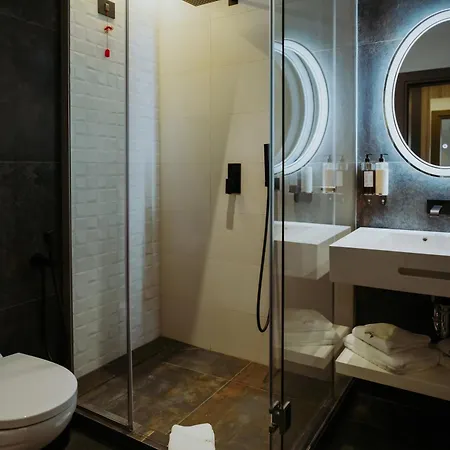 Epic Centrum Hotel